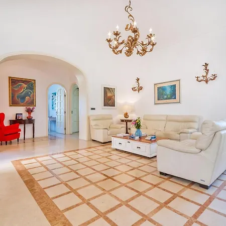 Casa Maiorca *